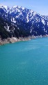 春の黒部湖と後立山連峰