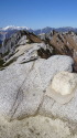 燕岳山頂にて