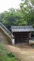 備中松山城の本丸東御門と石段