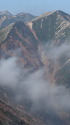 横通岳を望む