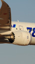 B787 JA814A