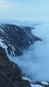 朝の白馬岳山頂にて