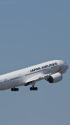 B787 JA829J