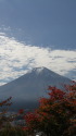 富士山にうろこ雲？