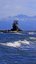 雨晴 海岸から立山連峰を望む