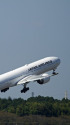 B777 JA739J