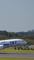B787 JA806A