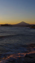 夕暮れの湘南の海