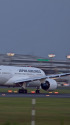 B787 A832J