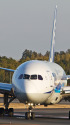 B787 JA822A