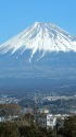 新富士駅から富士山を臨む