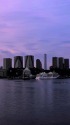 晴海ふ頭を望む