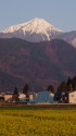 朝の常念岳