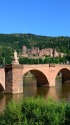 ドイツ お城と橋の風景