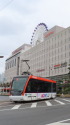 松山市駅と路面電車