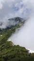 雲に飲まれる